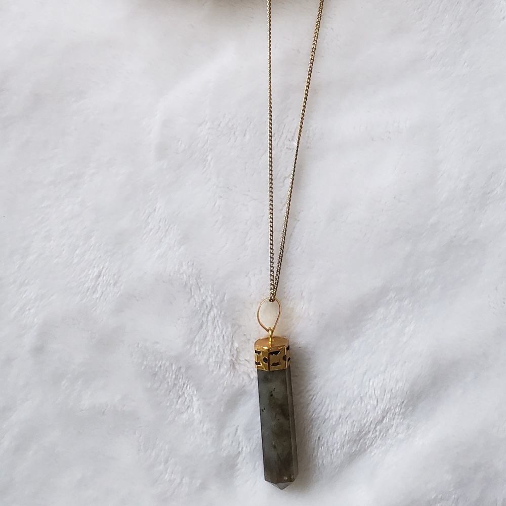 Crystal Healing Necklace ~ Labadorite